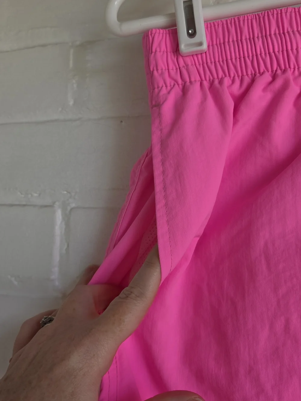 Nike Swim Shorts Trunks Mens Bright Neon Pink Size Small